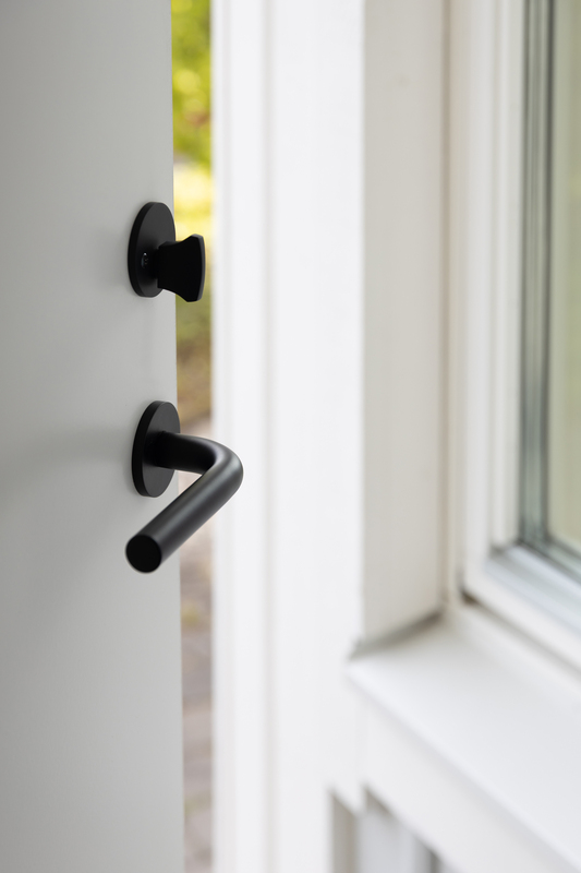 Ulko-ovenpainike Portland musta